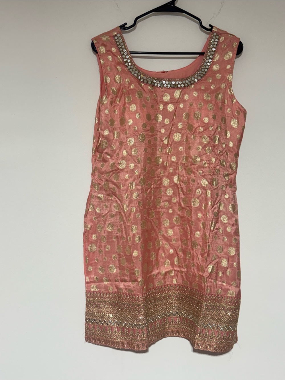 Women's peachGold Embellished 3-piece Dress
